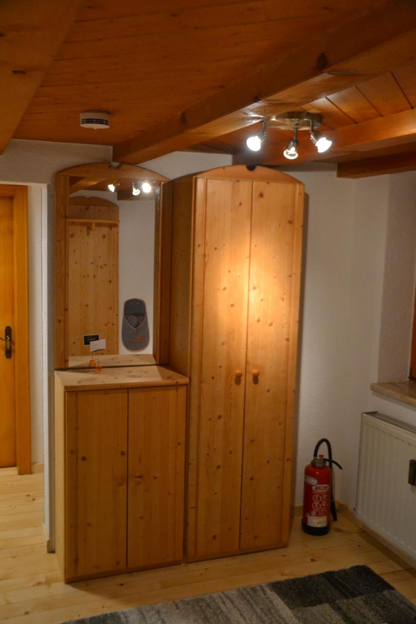 Sunnaschi Appartements - Wohnungen Oder Gesamt Als "Huette" Laterns Exterior photo